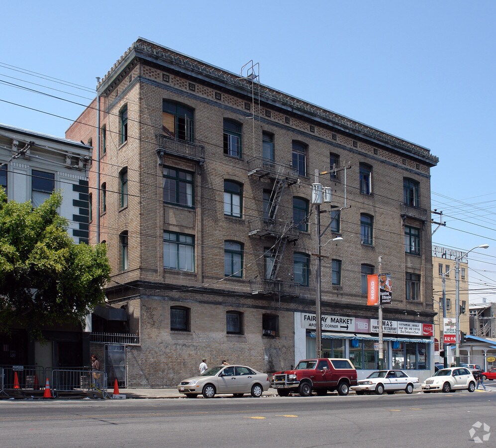 Photo - Sonoma Suites Apartments