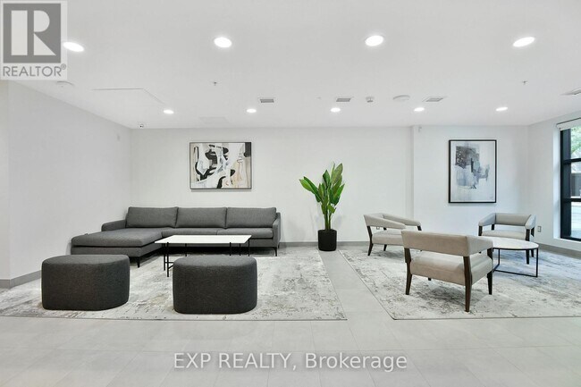 Photo - 36 Robinson Ave