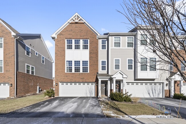 Photo - 780 Rockwell Ln Townhome