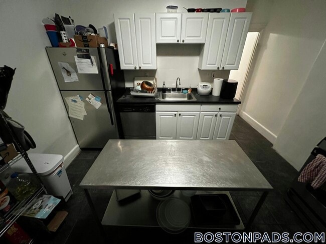 Photo - 40-42 Hillside St. Unidad H