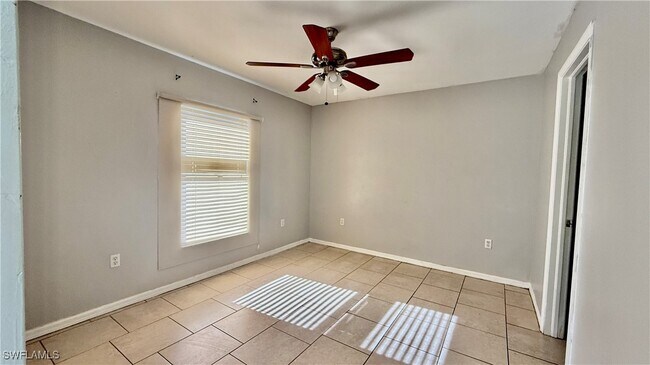 Photo - 528 Peerless Cir