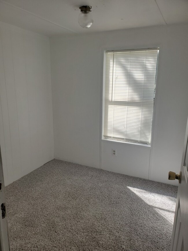 Building Photo - 107 Sante Cir Rental