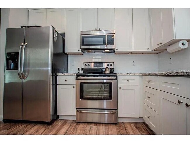 Photo - 104 W Osborne Ave