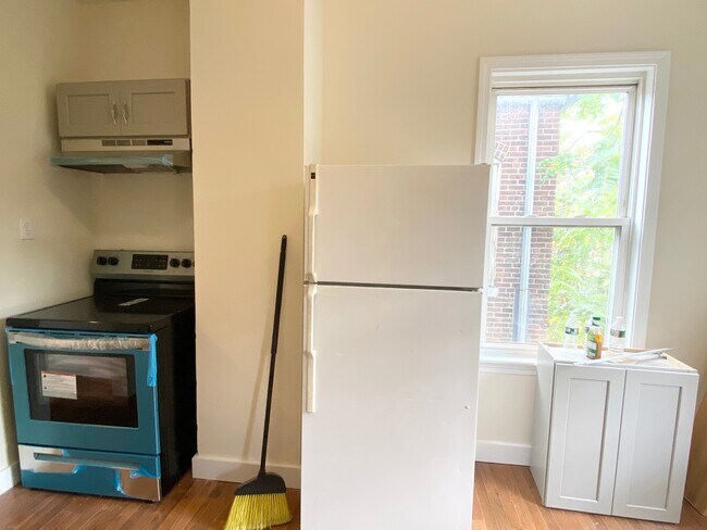 Photo - 126 Glenville Ave Unit 2