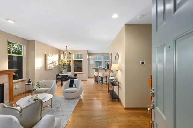 Photo - Beautiful End-Unit Townhome in Highland Parc | Water & Sewer Included!- AVAILABLE NOW FOR RENT!!