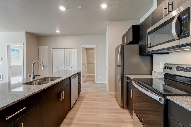 2x2 Kitchen - Lakemont Ridge Rental