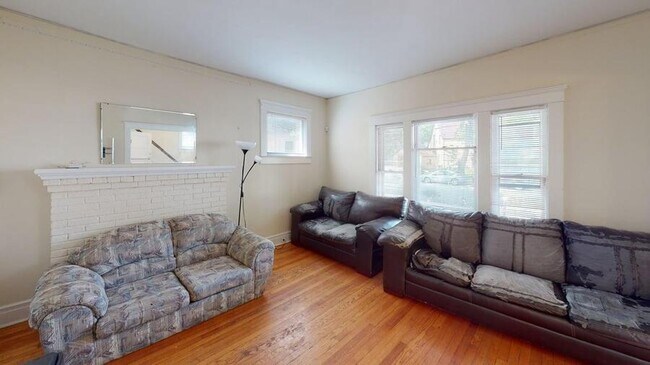 Photo - 1141 S. Forest-1141SF Unidad 1141SF