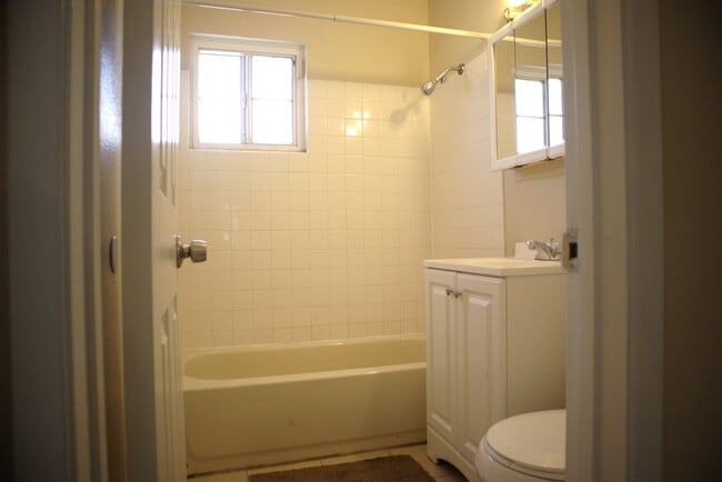 Photo - 45515 3rd St E