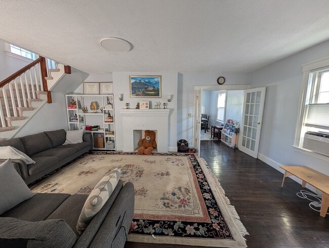 Photo - 74 Marston St