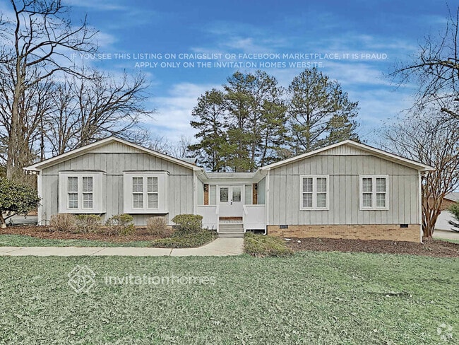 Building Photo - 924 Pine Forest Rd Rental