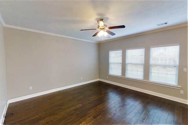 Photo - 407 Brantley Cove Cir