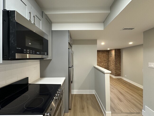 Photo - 1225 N LaSalle St Unidad B4