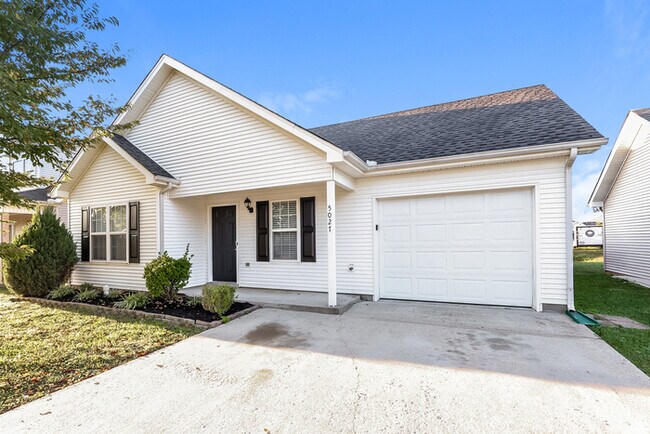 Photo - Inviting 3-Bedroom Murfreesboro Home with 1-Car Garage