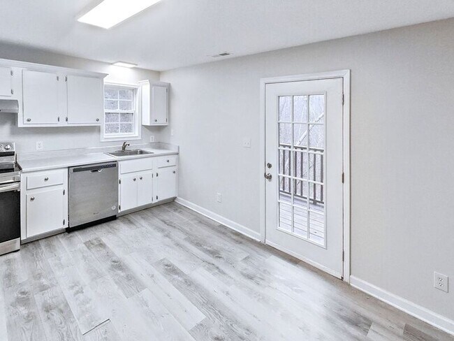 Photo - 213 Alpine Dr Unidad A