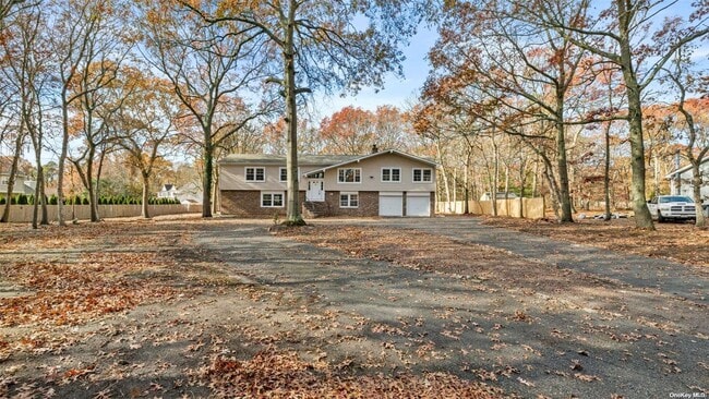 Building Photo - 18 Canine Rd