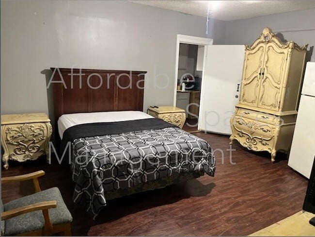 Photo - 160 Lamar St