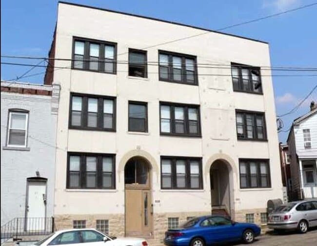 Building Photo - 416 McKee Pl Unit #4