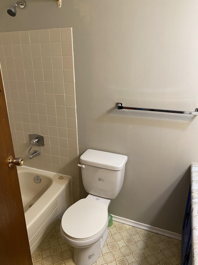 Photo - 1855 Rae St Unit 8
