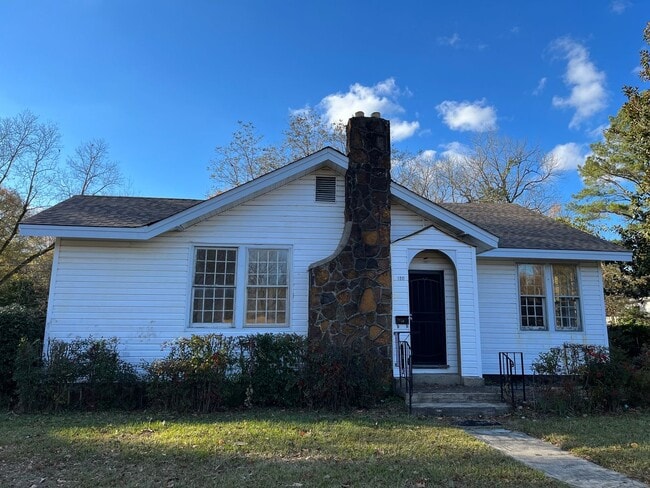 Photo - 120 S Main St