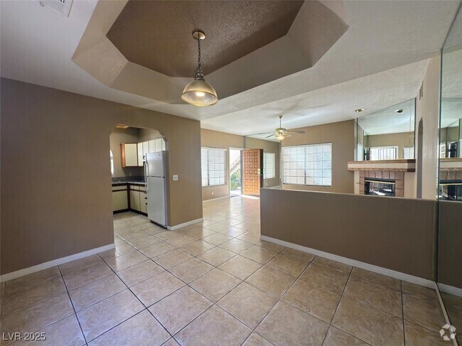 Building Photo - 1403 Santa Margarita St Unit D Rental