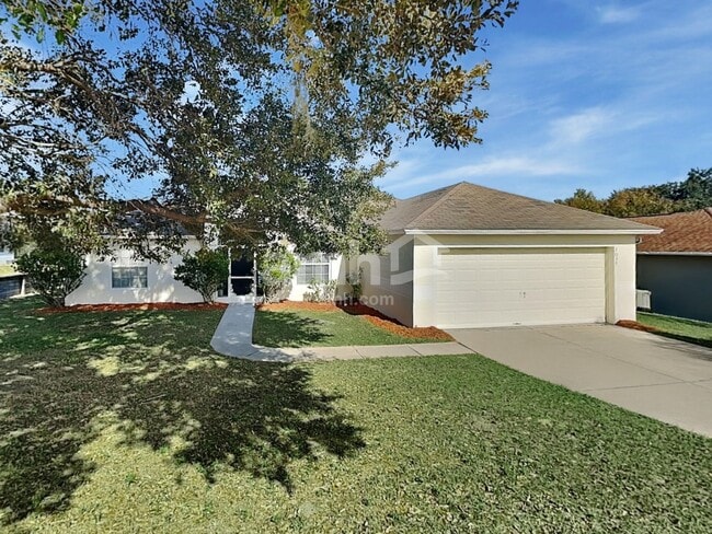 Building Photo - 1037 Sandhill St