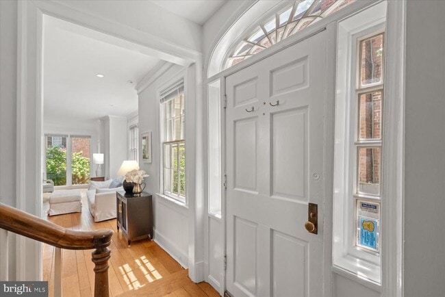 Photo - 1647 34th St NW