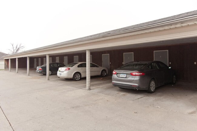 Photo - 930 A Boston Way