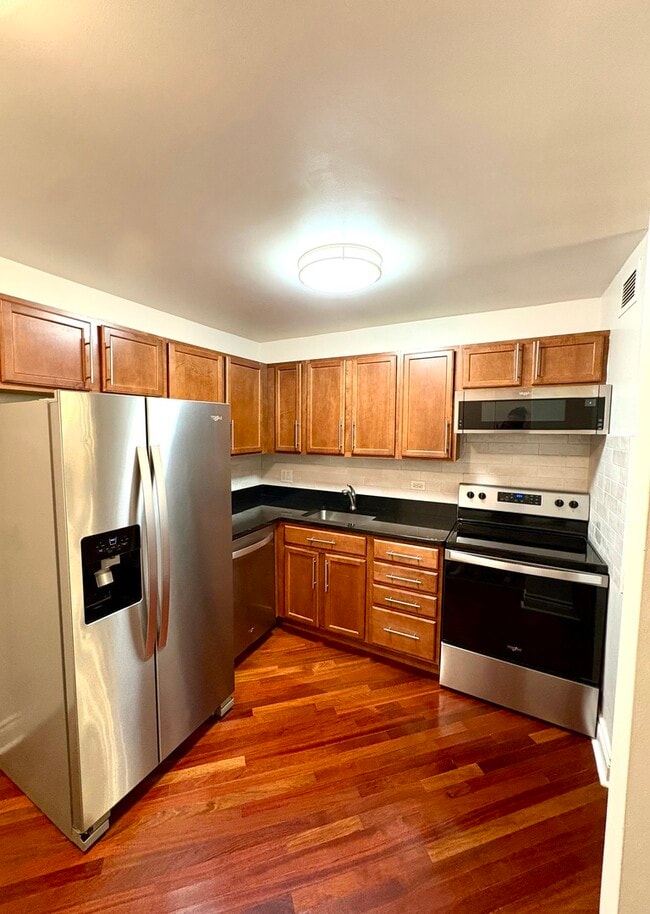 Photo - 222 E Pearson St Unit 1005