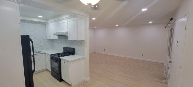 Photo - 1908 Clinton St Unidad 5