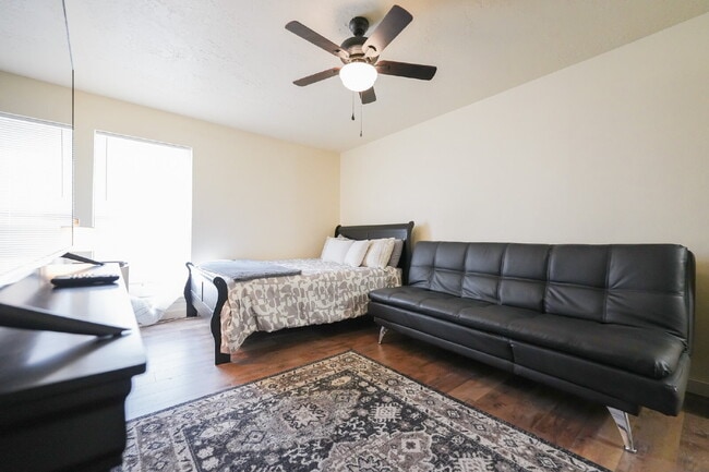 Photo - Spacious 3-Bedroom, 2-Bath Home – Fully Fu...