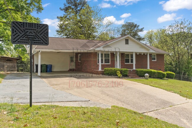 Photo - 2866 Hobbs Rd