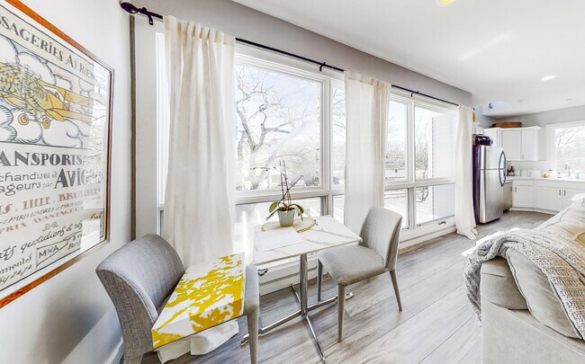 Photo - 264 Riverside Ave Unit 3