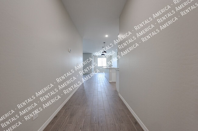 Photo - 5612 W Ldg Dr