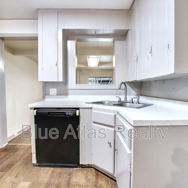 Photo - 1714 NW Dallas St