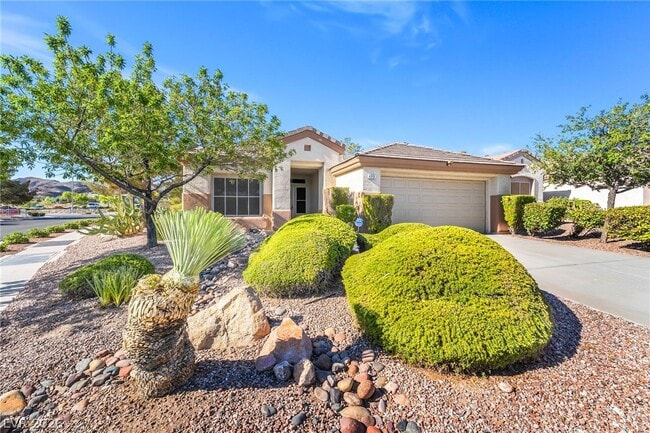 499 Elm Hollow Ct
