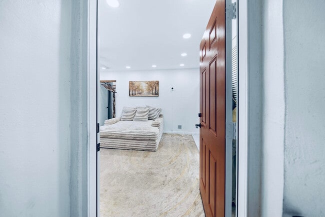 Photo - 129 Lake Carol Dr Unidad 129