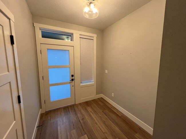 Photo - 11918 NE 108th St