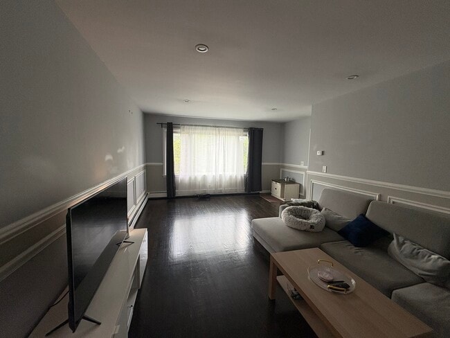 Photo - 3819 N Kenneth Ave Unit 3