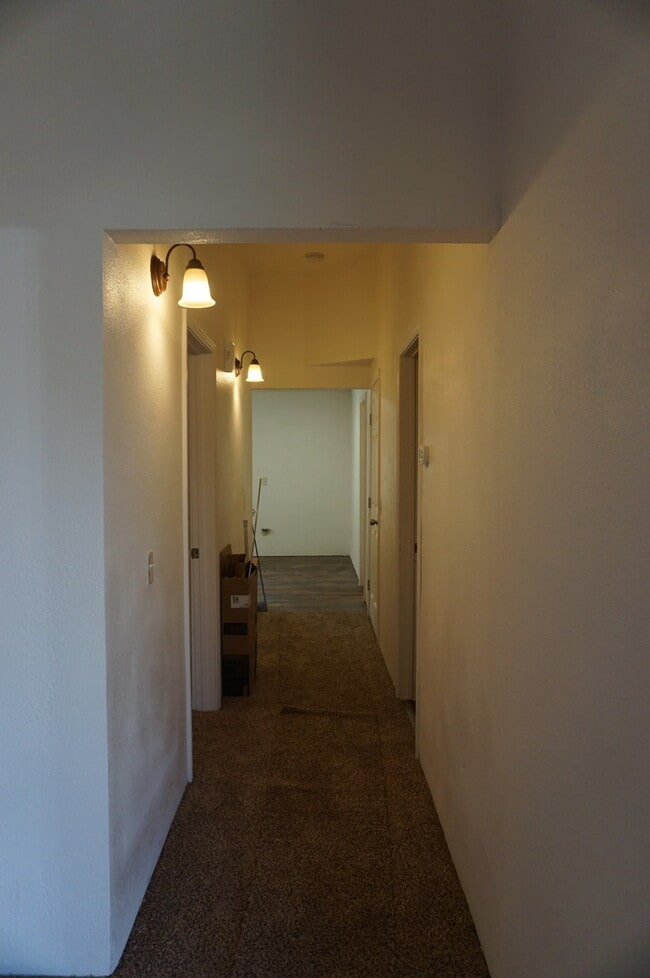 908 E Main St Unit 908 E Main