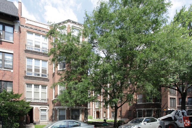 5034 - 5046 S Woodlawn Ave - 5034-5046 S. Woodlawn Avenue