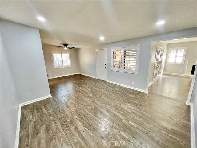 Photo - 3085 Kathleen St