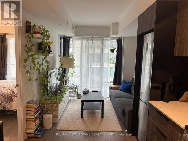 Photo - 18 Maitland Terrace Unit 1202