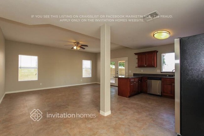 Photo - 7630 W Cinnabar Ave
