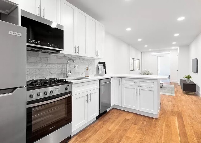 Photo - 171 15th St Unit 2RR