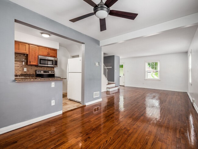 Photo - 111 E Selby Blvd