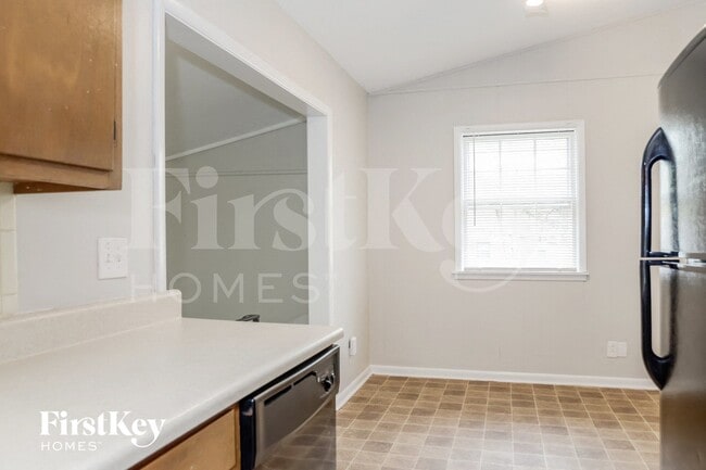 Photo - 5106 S Grand Ave