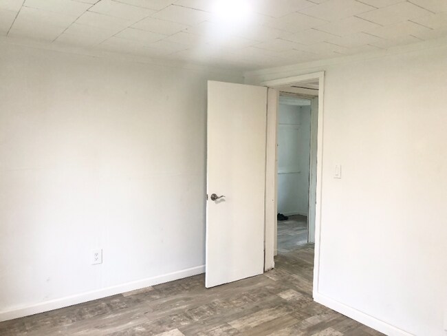 Photo - G2201 Utley Rd