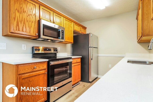 Photo - 205 Oak Hill Dr