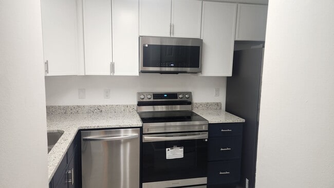 Photo - 3 bedroom 2 bath condo