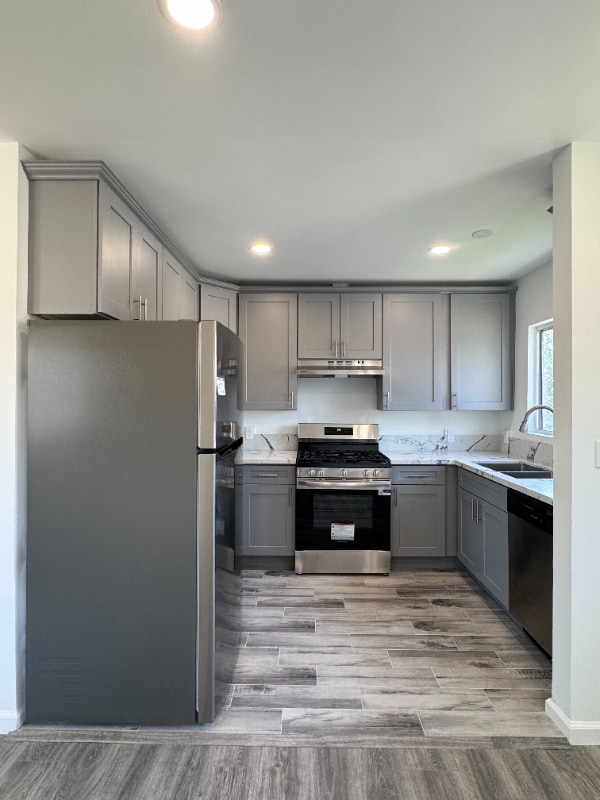 Building Photo - 15029 Burbank Blvd Rental